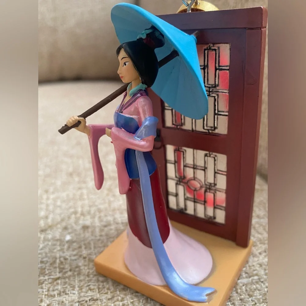 Disney Store Mulan 20th Anniversary 2018 Sketchbook Ornament